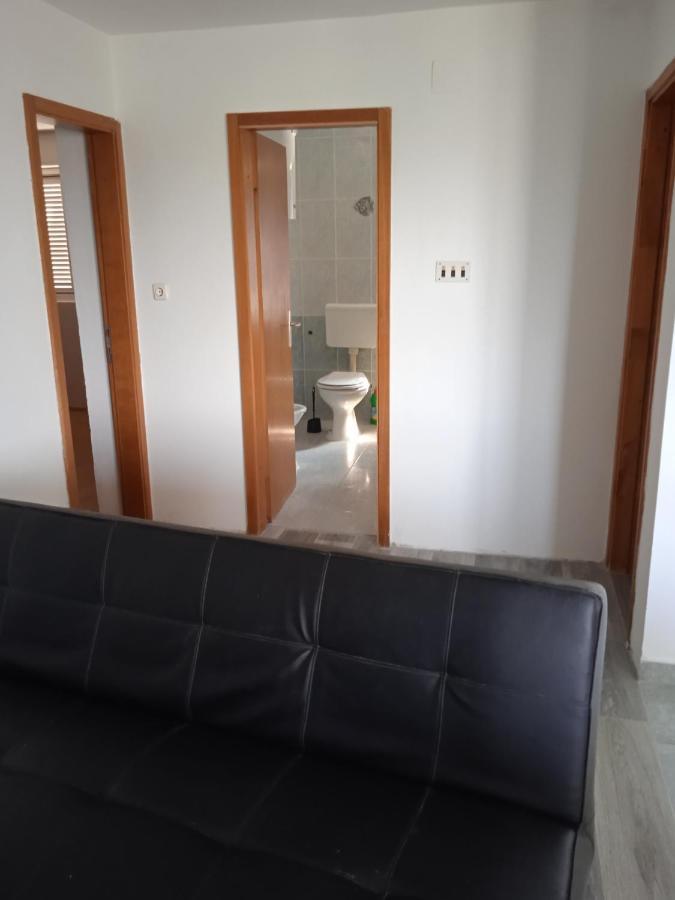 Apartment Oswald Цриквеница Экстерьер фото